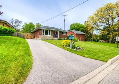 Detached in Cambridge