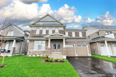 Detached in Centre Wellington