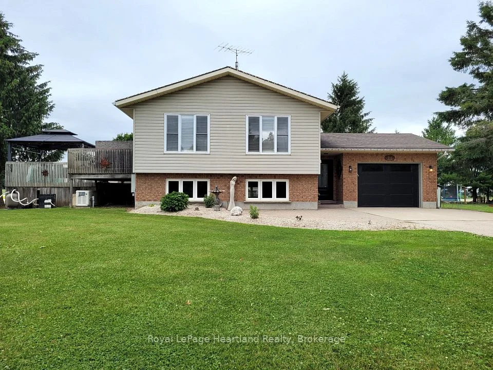 20 Crawford Street, North Huron, ON N0G 2W0