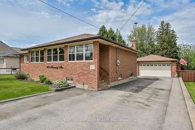 Detached in Hamilton