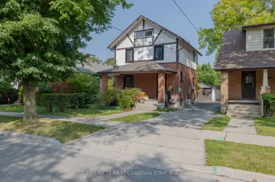Detached in London South