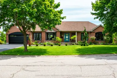 Detached in Guelph/Eramosa