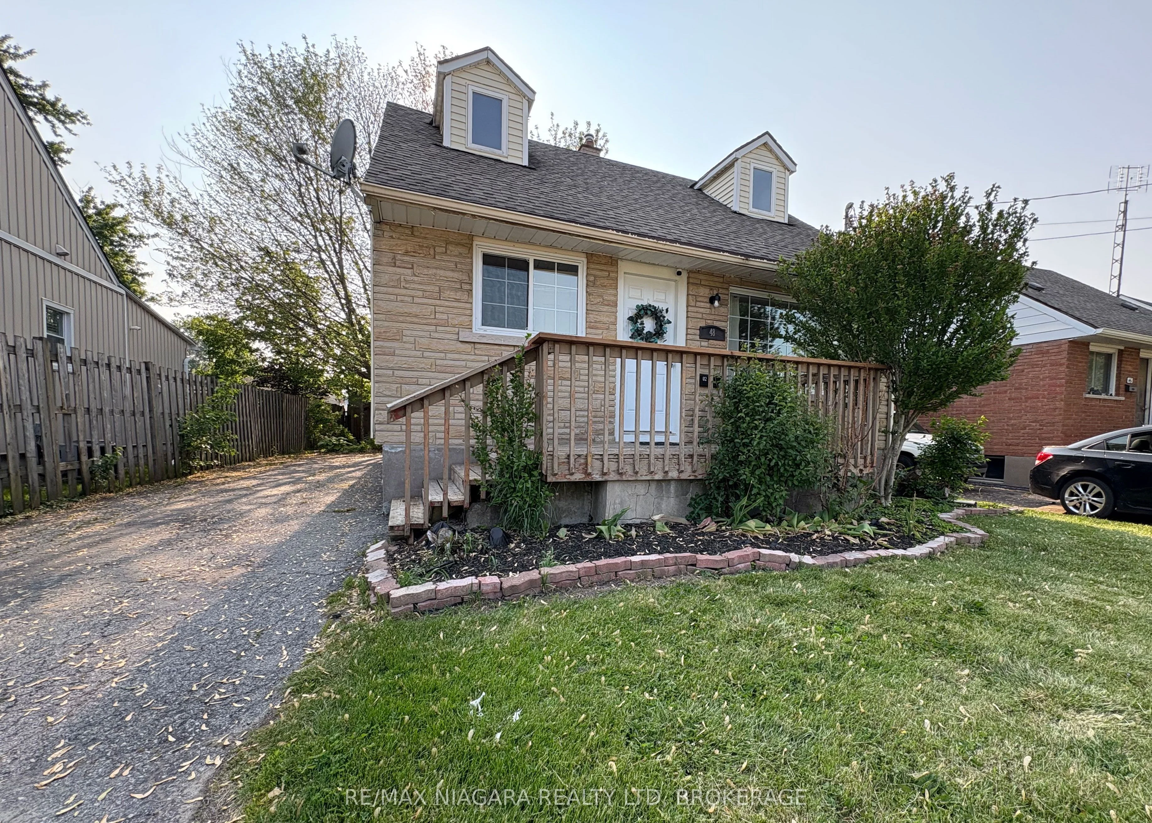 48 Douglas Street Unit #1, Fort Erie, ON L2A 3W5