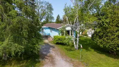 MobileTrailer in Kawartha Lakes