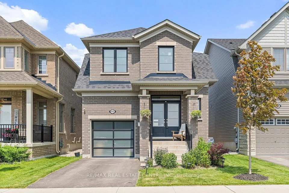 43 Elliot Avenue W, Centre Wellington, ON N1M 0J3