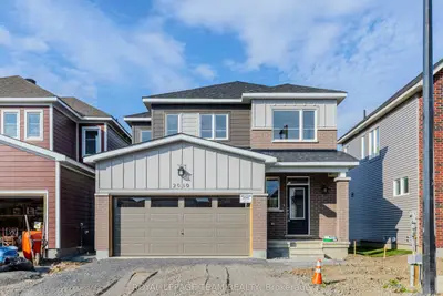 Detached in Stittsville - Munster - Richmond