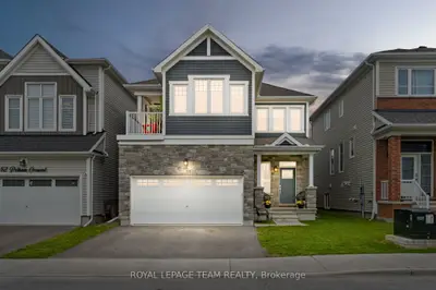 Detached in Stittsville - Munster - Richmond