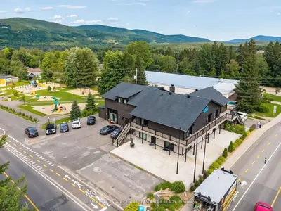 Multiplex in Quebec