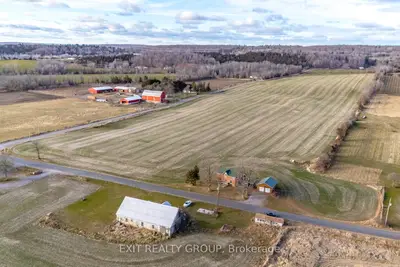 Farm in Quinte West