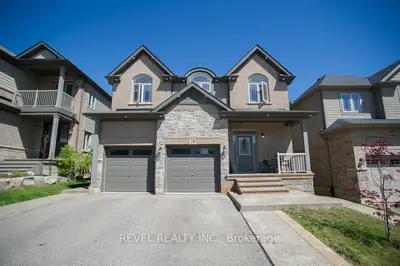 Detached in Brant