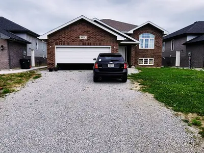 Detached in Lakeshore
