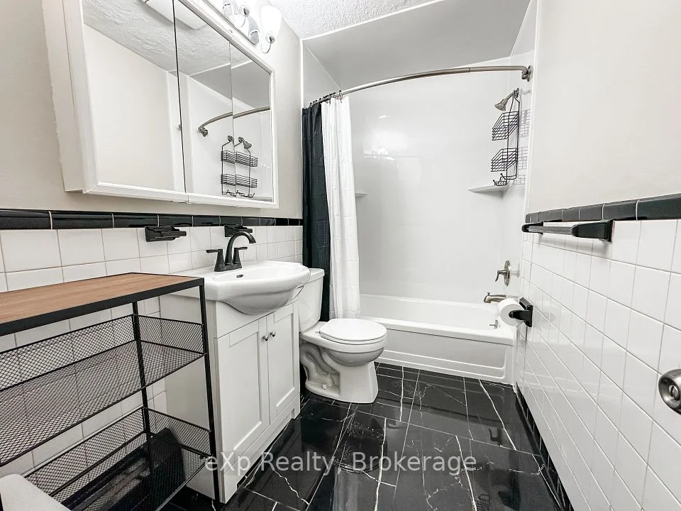 308 Kiwanis Park Drive 6, London East, ON N5W 4M9