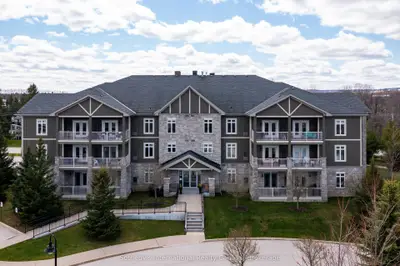 Condo Apartment in Blue Mountains