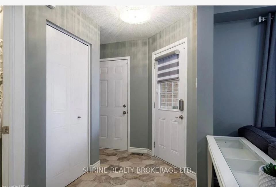 1850 Blackwater Road Upper, London North, ON N5X 4M1