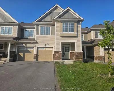 Att/Row/Townhouse in Kanata