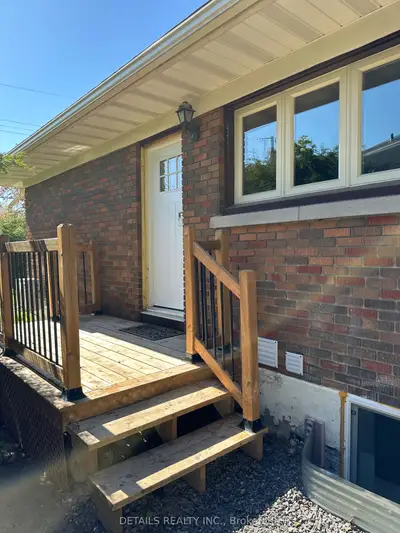 Detached in Alta Vista and Area