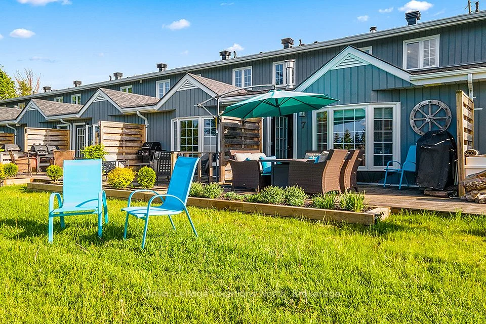 139 Lakeshore Road E 7, Blue Mountains, ON L9Y 0N1