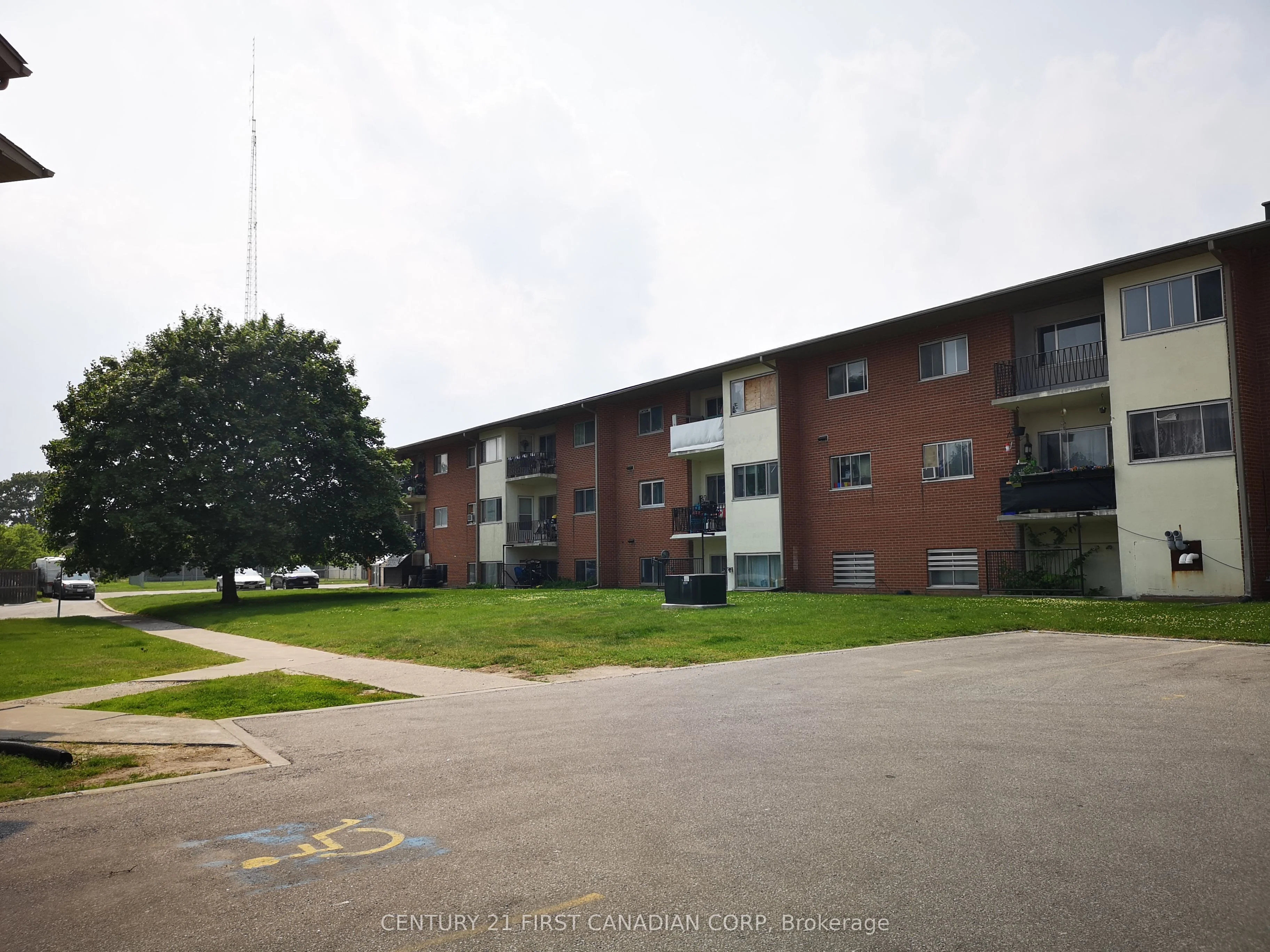 1170 Hamilton Road 207, London East, On N5w 1a9