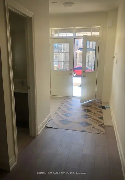 Detached in Cambridge