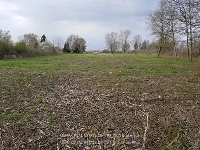 Vacant Land in Port Colborne
