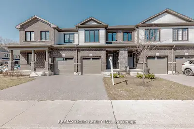 Att/Row/Townhouse in Kitchener