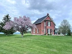 Detached in Belleville