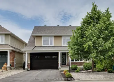 Detached in Kanata