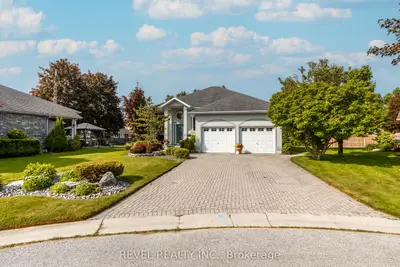 Detached in Chatham-Kent