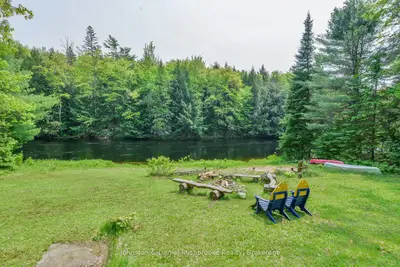 Detached in Bracebridge