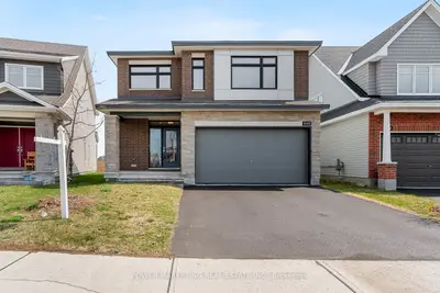 Detached in Blossom Park - Airport and Area