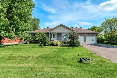 Detached in Greely - Metcalfe - Osgoode - Vernon and Area
