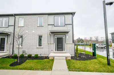 Condo Townhouse in St. Catharines