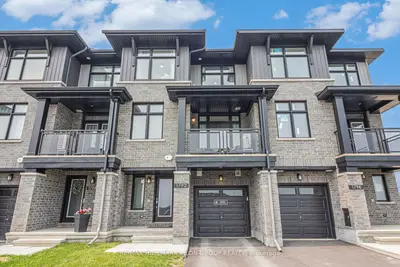 Att/Row/Townhouse in Orleans - Convent Glen and Area
