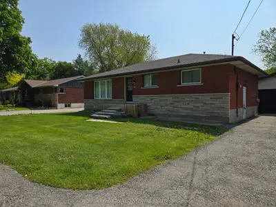 Detached in Hamilton