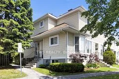 15 Mcdermot Court, Kanata, ON K2L 3V2