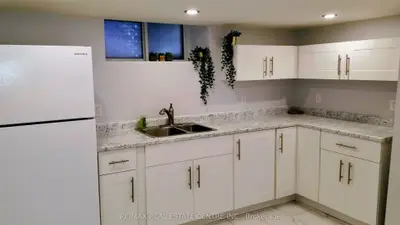 Triplex in Hamilton