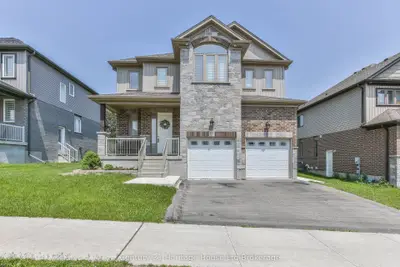 Detached in Ingersoll