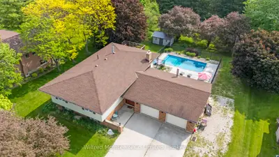 Detached in Brockton