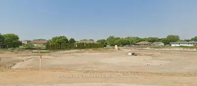 Vacant Land in Aylmer
