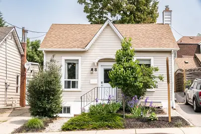 Detached in Hamilton