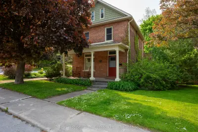 Detached in Owen Sound