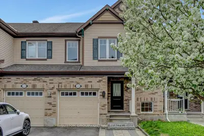 Att/Row/Townhouse in Barrhaven
