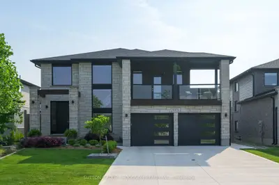 Detached in London North