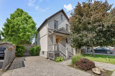 Detached in Overbrook - Castleheights and Area