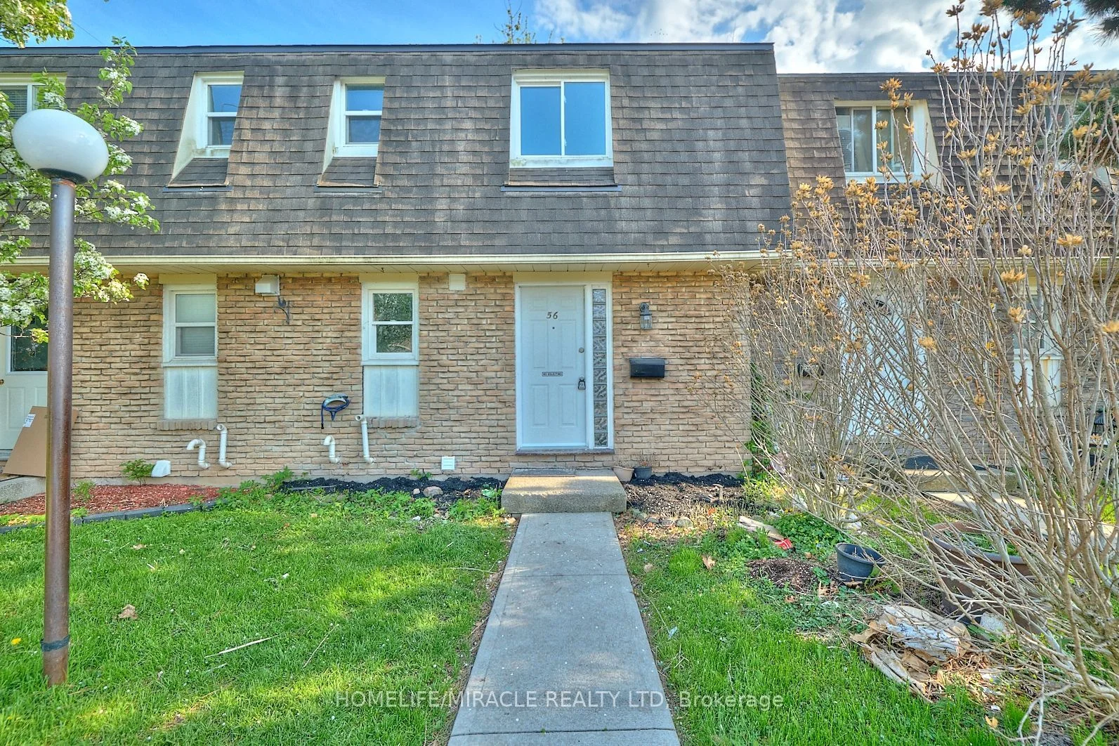 131 Rockwood Avenue 56, St. Catharines, On L2p 3k4