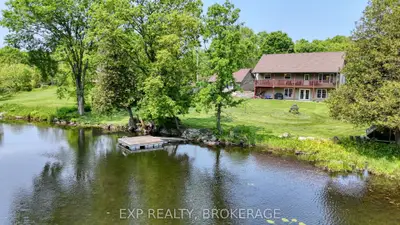 Detached in Frontenac