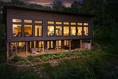 39 Hicks Lane, Prince Edward County, ON K0K 2T0