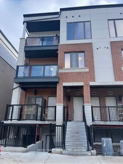 Condo Townhouse in Cambridge