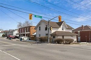 57-63 Beverly Street, Cambridge, ON N1R 3Z6