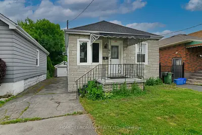 Detached in Hamilton